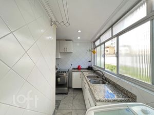 Image 27 - 888242