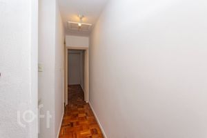 Image 41 - 888256