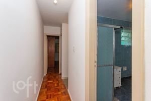 Image 39 - 888256