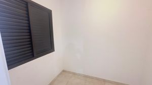 Image 3 - 888257