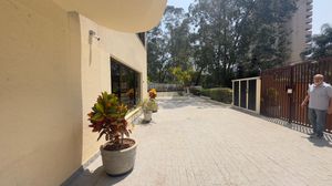 Image 43 - 888257