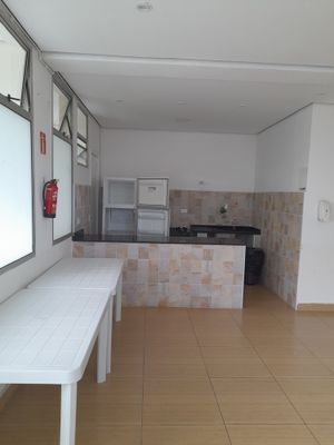 Image 23 - 888262