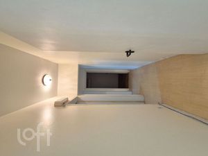 Image 1 - 888272