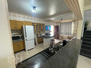 Image 3 - 888274