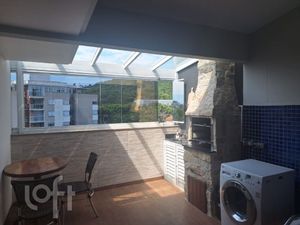 Image 10 - 888275