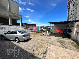Image 13 - 888277