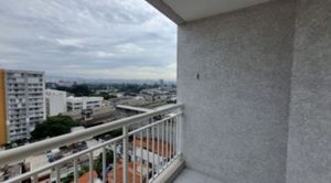 Image 4 - 888283