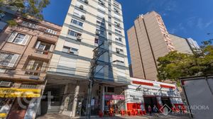 Image 10 - 888287
