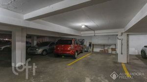 Image 37 - 888287