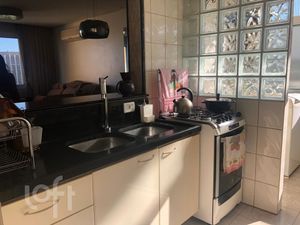 Image 9 - 888292
