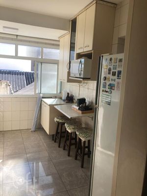 Image 8 - 888292