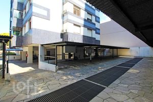 Image 35 - 888315