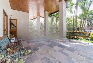 Image 33 - 888315