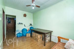 Image 18 - 888320