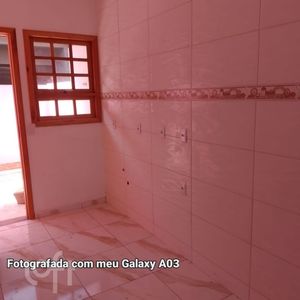 Image 17 - 888324