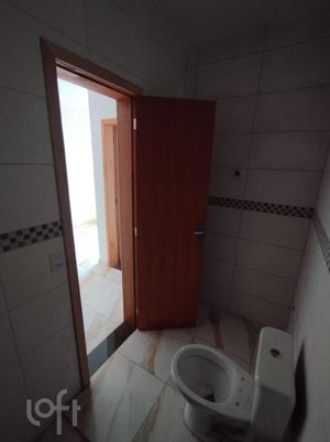 Image 10 - 888330