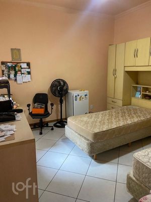 Image 9 - 888347