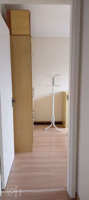 Image 8 - 888366