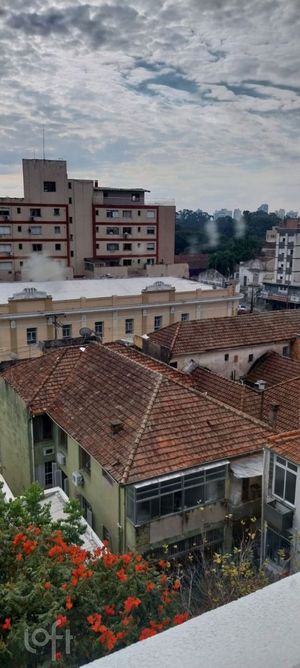 Image 24 - 888366