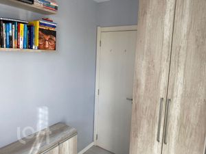 Image 13 - 888367