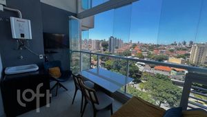 Image 14 - 888370