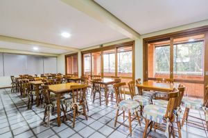 Image 32 - 888375