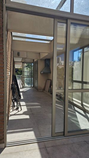 Image 13 - 888380