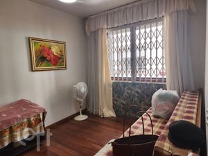 Image 12 - 888381
