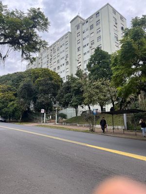 Image 9 - 888385