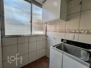 Image 7 - 888390
