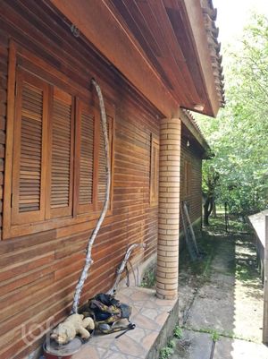 Image 6 - 888395