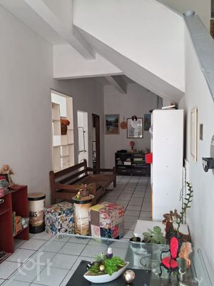 Image 23 - 888395