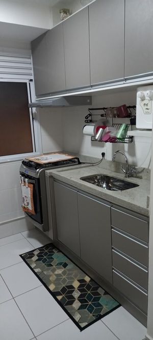 Image 13 - 888398