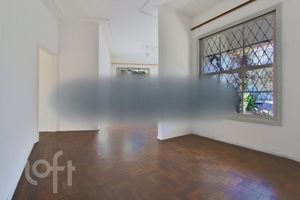 Image 3 - 888399