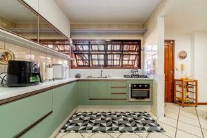 Image 27 - 888401