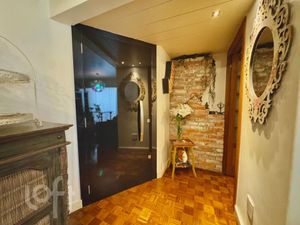 Image 3 - 888403