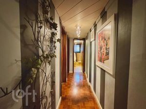 Image 14 - 888403