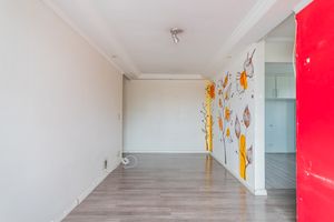 Image 3 - 888420