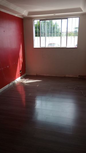 Image 10 - 888420