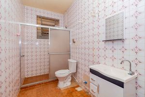 Image 7 - 888427