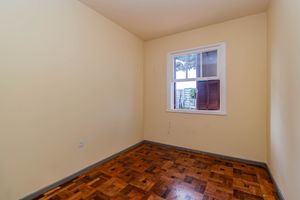 Image 8 - 888427