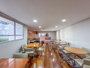 Image 26 - 888477