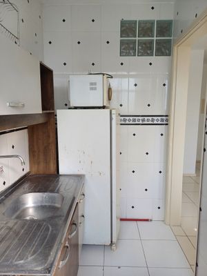 Image 3 - 888479
