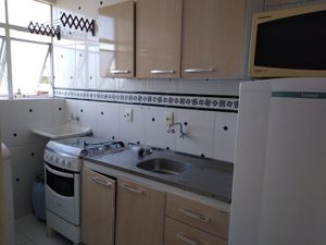 Image 7 - 888479