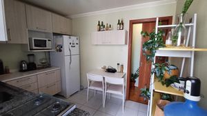 Image 8 - 888492