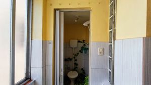 Image 15 - 888492