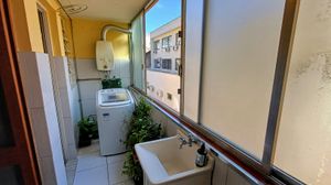 Image 9 - 888492