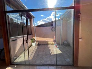 Image 9 - 888505