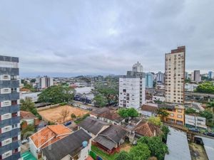 Image 4 - 888510