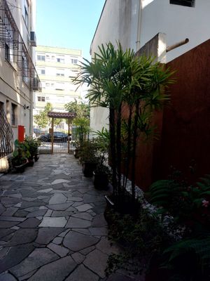 Image 47 - 888515